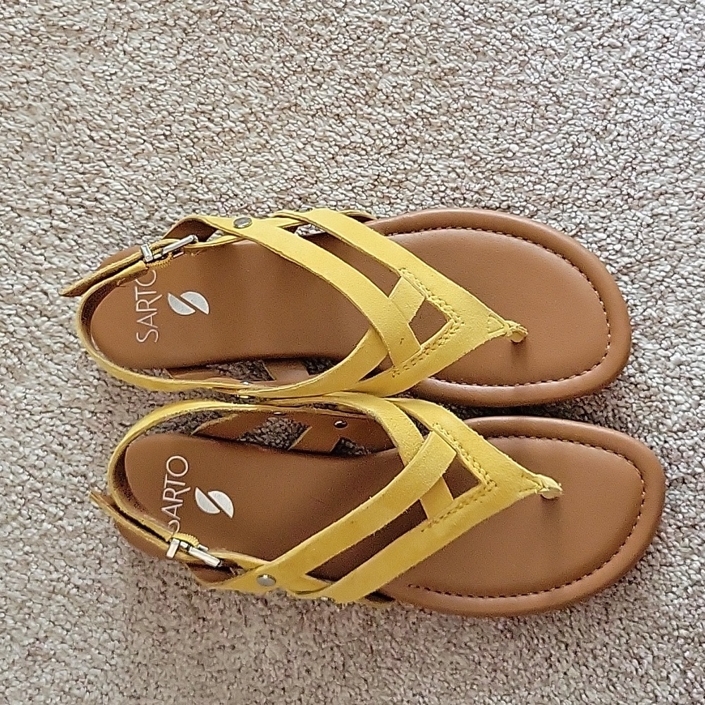 Womens Sandals size 7.5